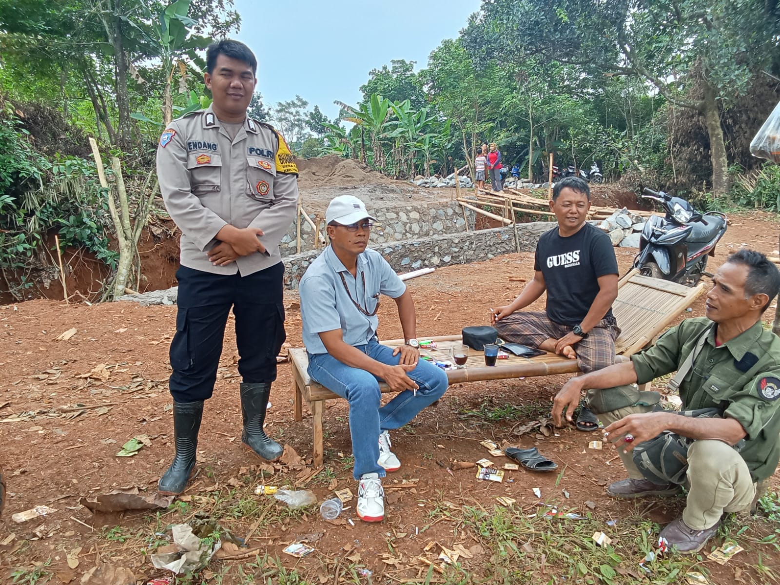 bd64dced-4156-40a0-8a12-0def1db684f5