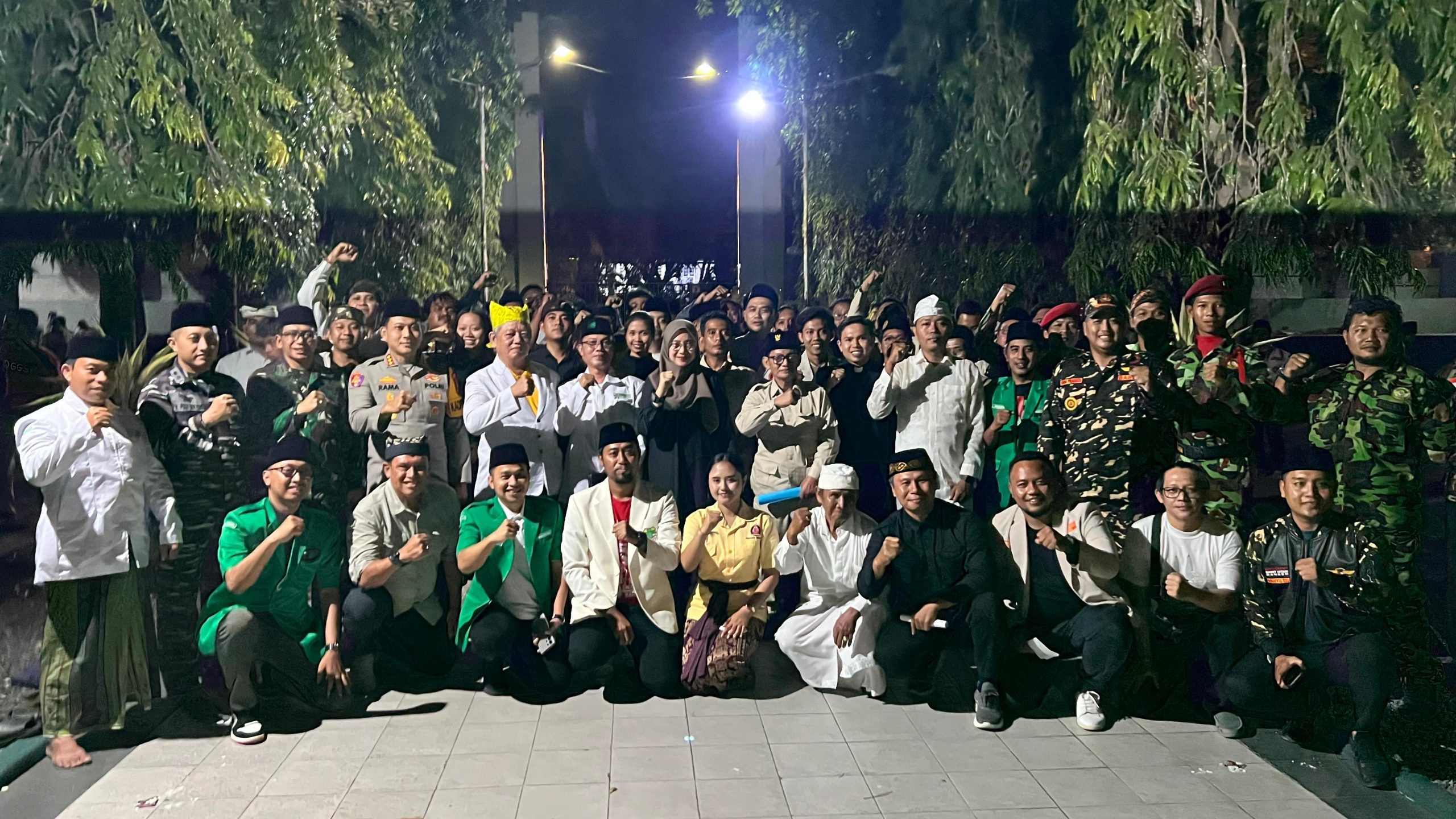 ea609c68-69d2-4bcc-b4d9-6f29d7949e4b