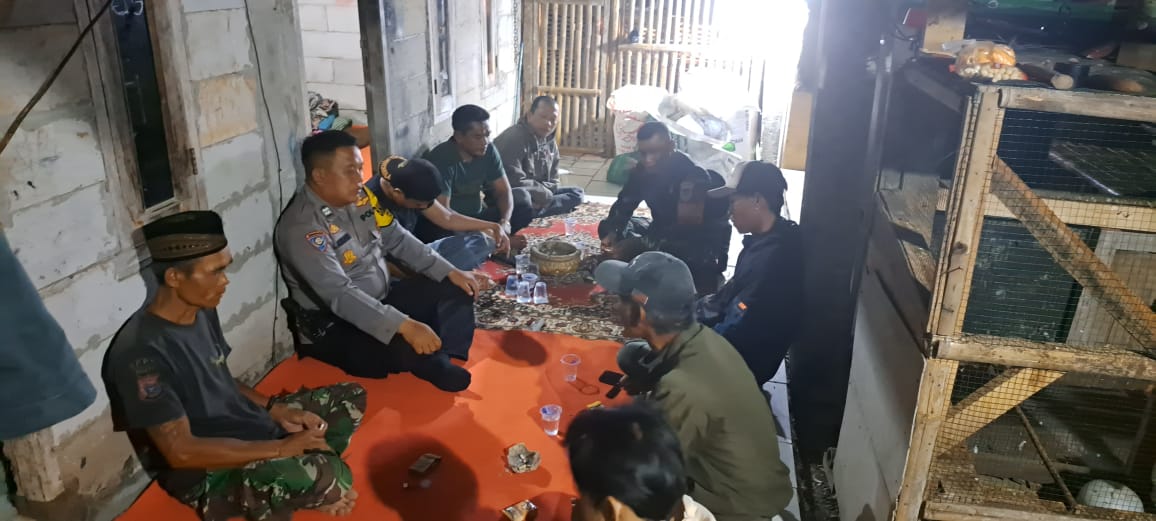 2287079a-7c9a-4192-b02a-4714ae854c6e