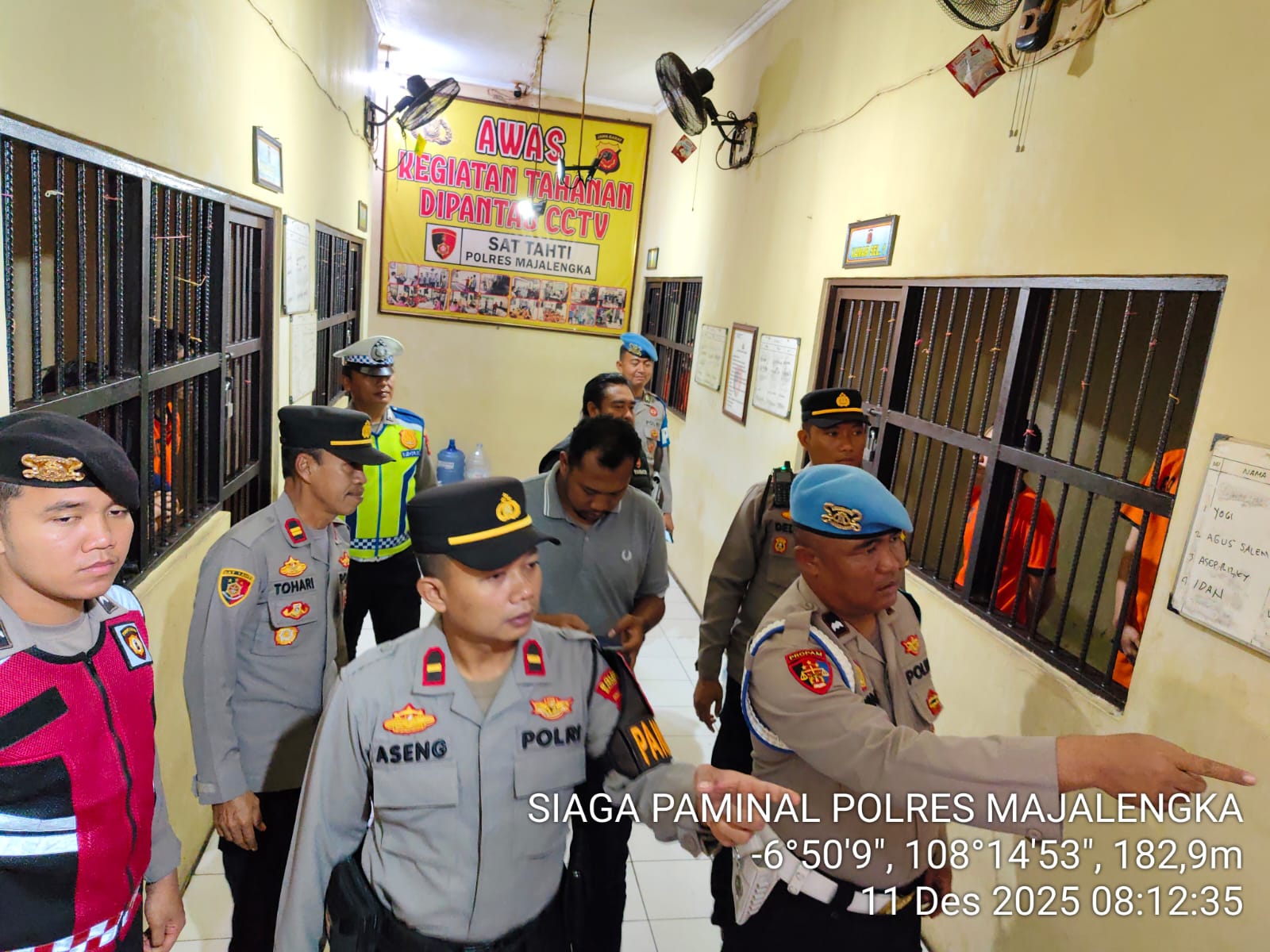 456023ed-c58a-4a16-aea2-ba8cd649ae6d