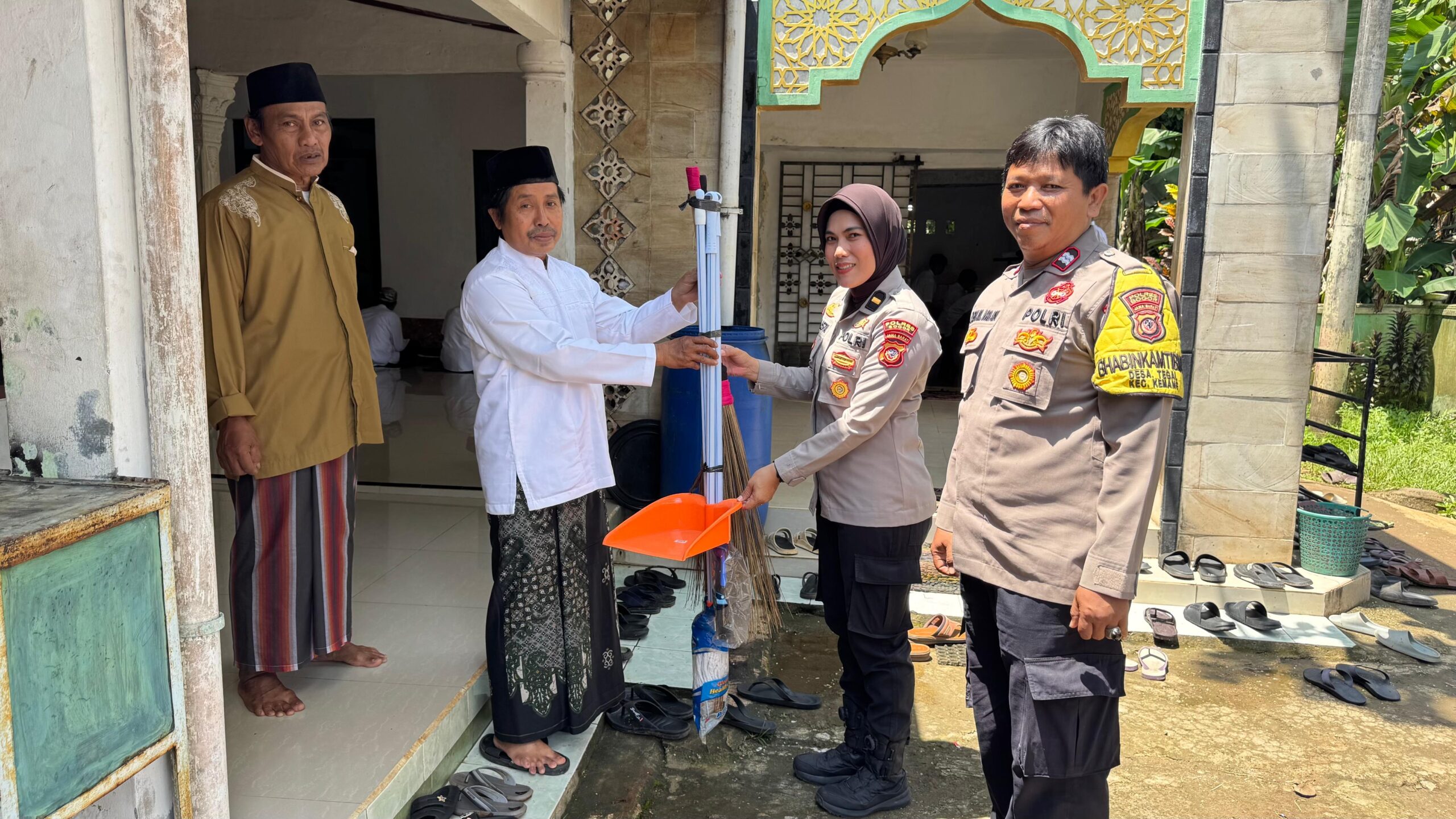 a103f3af-f6eb-40a0-a3b5-5ac222c5f5f0