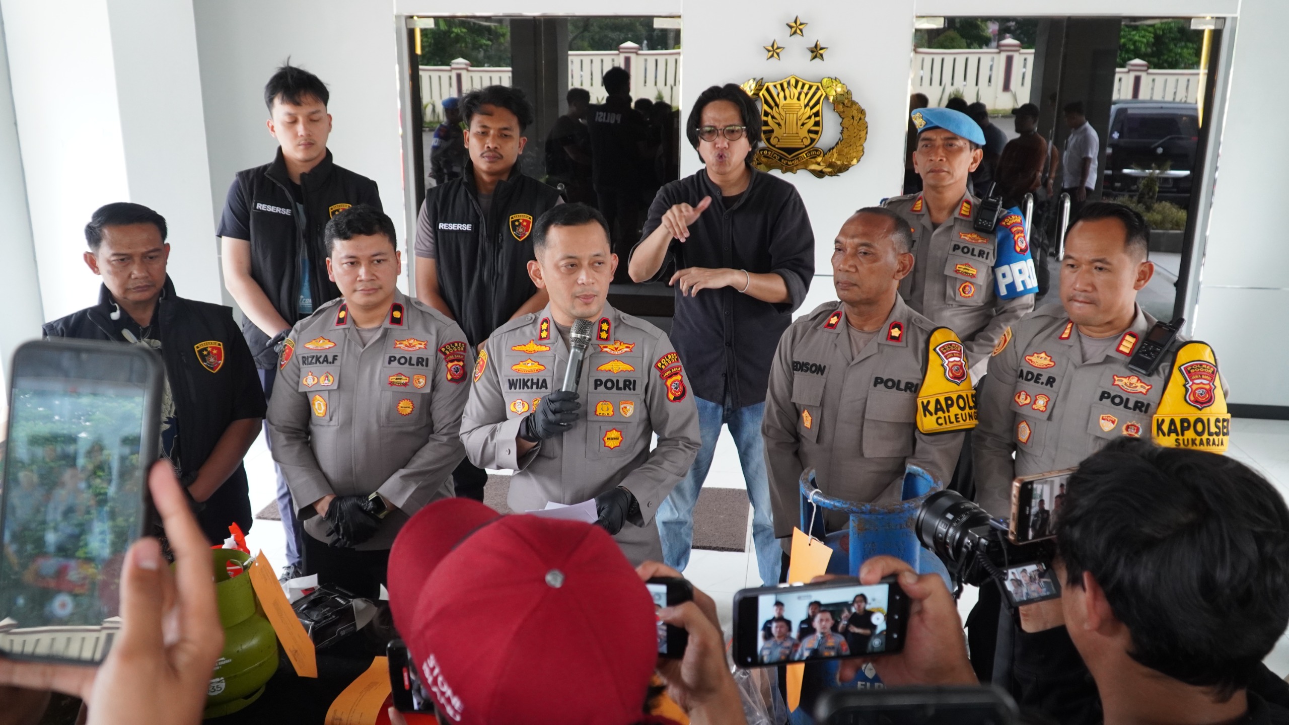 WhatsApp Image 2026-04-03 at 21.56.10 (3)